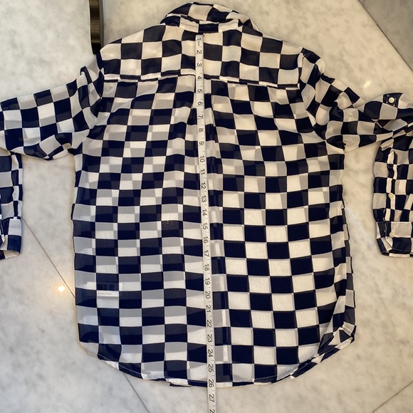 Blue and white checked shirt - Picture 7 of 8